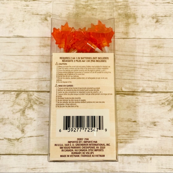 ✨4/$25✨ LED String Lights - Fall Leaves - 10 Lights - Picture 4 of 6